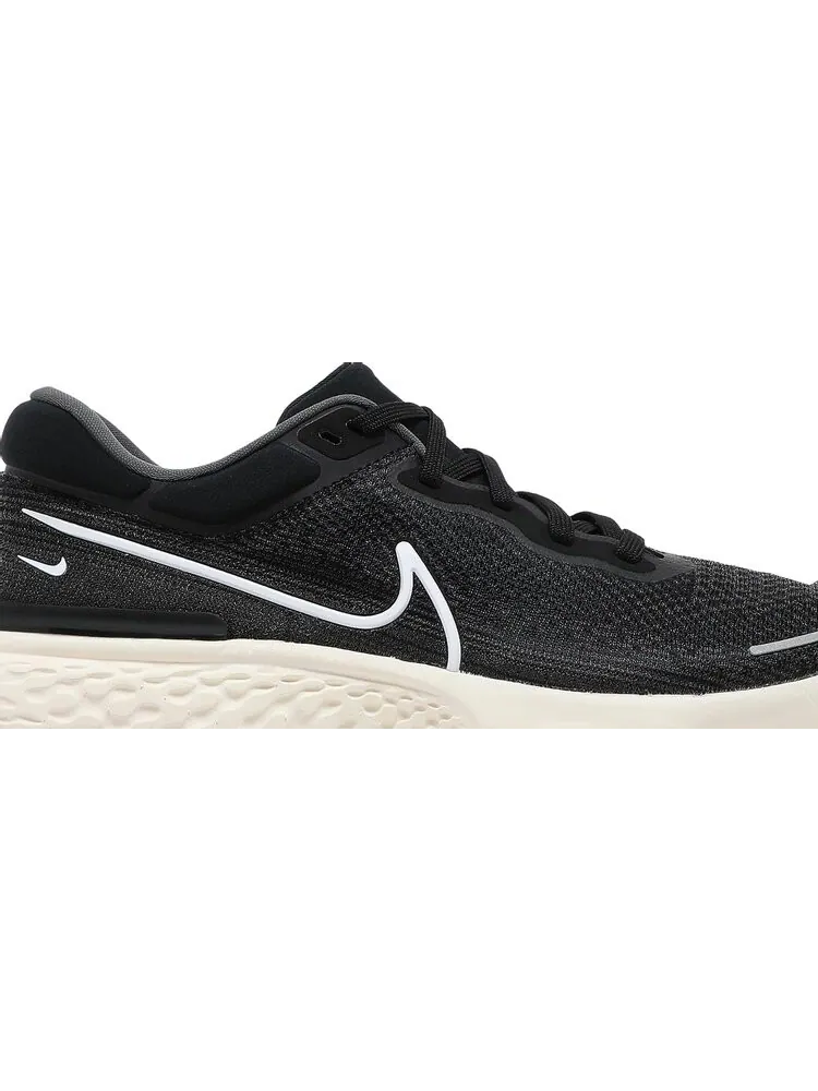 Кроссовки Nike Zoom X Invincible Run Flyknit — изображение 2 из 8, черный
