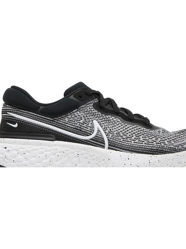 Кроссовки Nike Zoom X Invincible Run Flyknit — изображение 2 из 8, серый