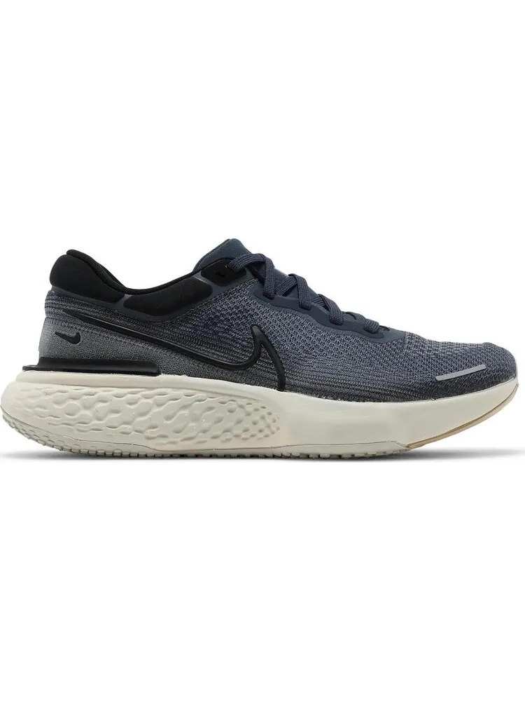 Кроссовки Nike ZoomX Invincible Run Flyknit 'Thunder Blue' — изображение 1 из 8, синий