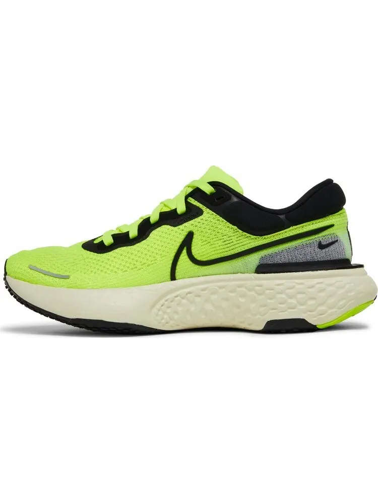 Кроссовки Nike ZoomX Invincible Run Flyknit 'Volt' — изображение 3 из 8, зеленый