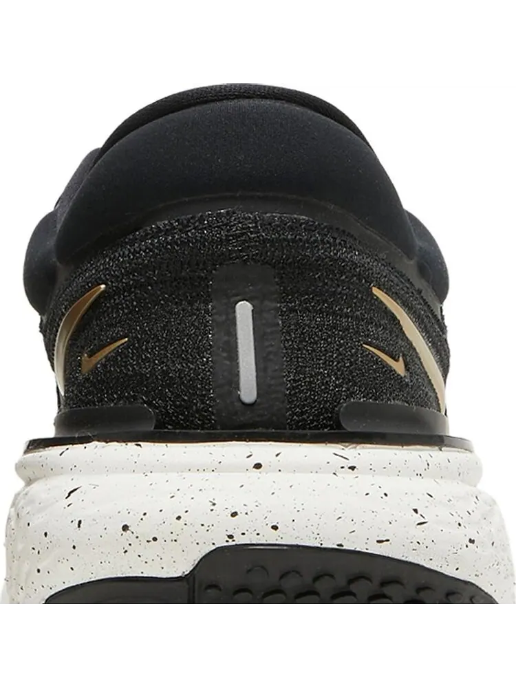 Кроссовки Nike Wmns ZoomX Invincible Run Flyknit 'Black Metallic Gold' — изображение 7 из 8, черный