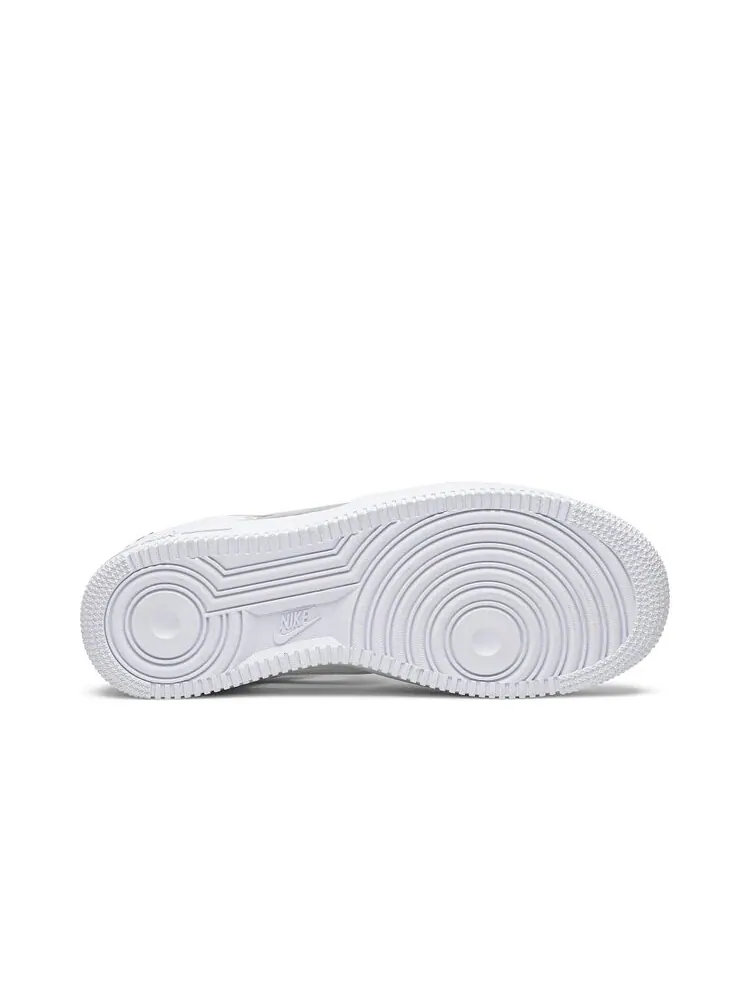 Кроссовки Nike Olivia Kim x Wmns Air Force 1 — изображение 4 из 4, белый