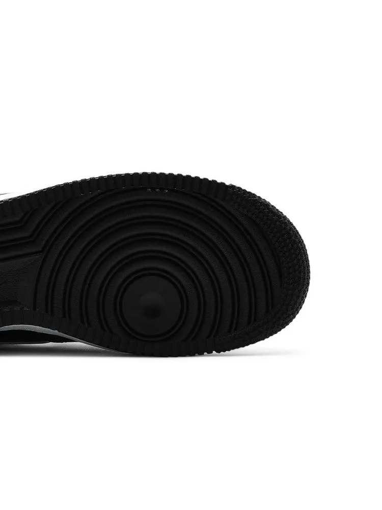 Кроссовки Nike Air Force 1 '07 LV8 'Double Swoosh - Black White' — изображение 6 из 9, черный/белый