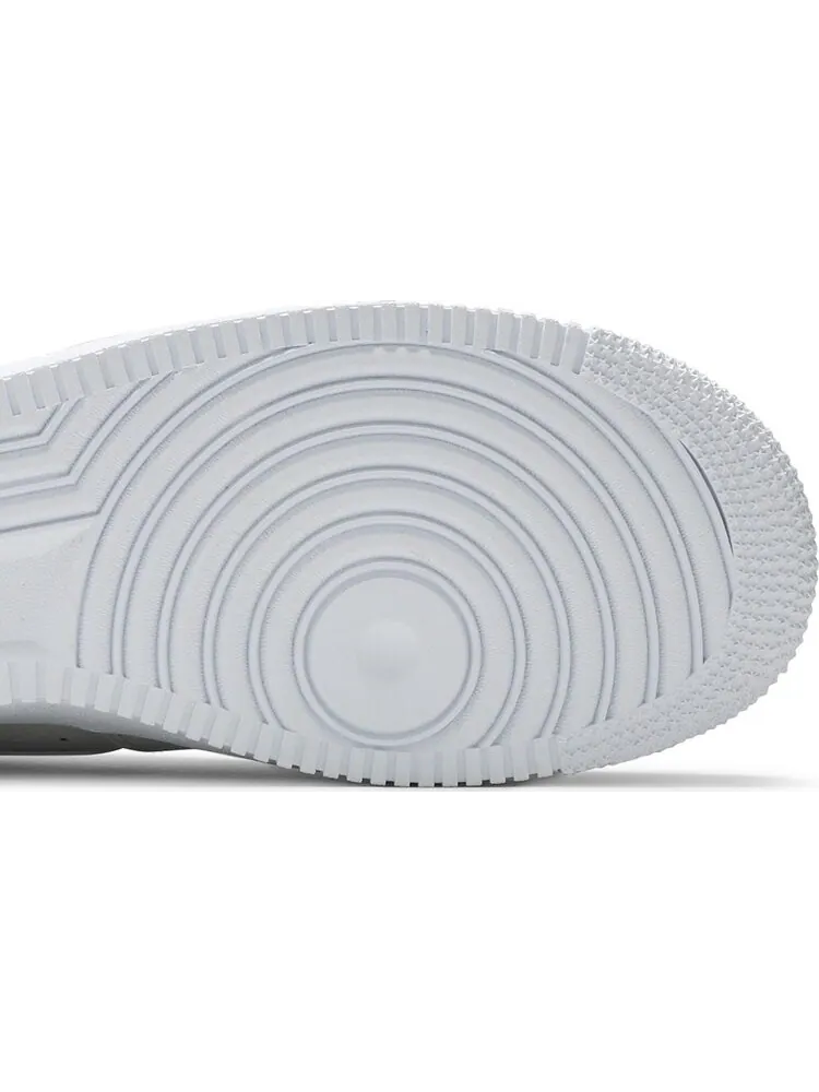 Кроссовки Nike Air Force 1 '07 'Light Bone' — изображение 5 из 8, белый
