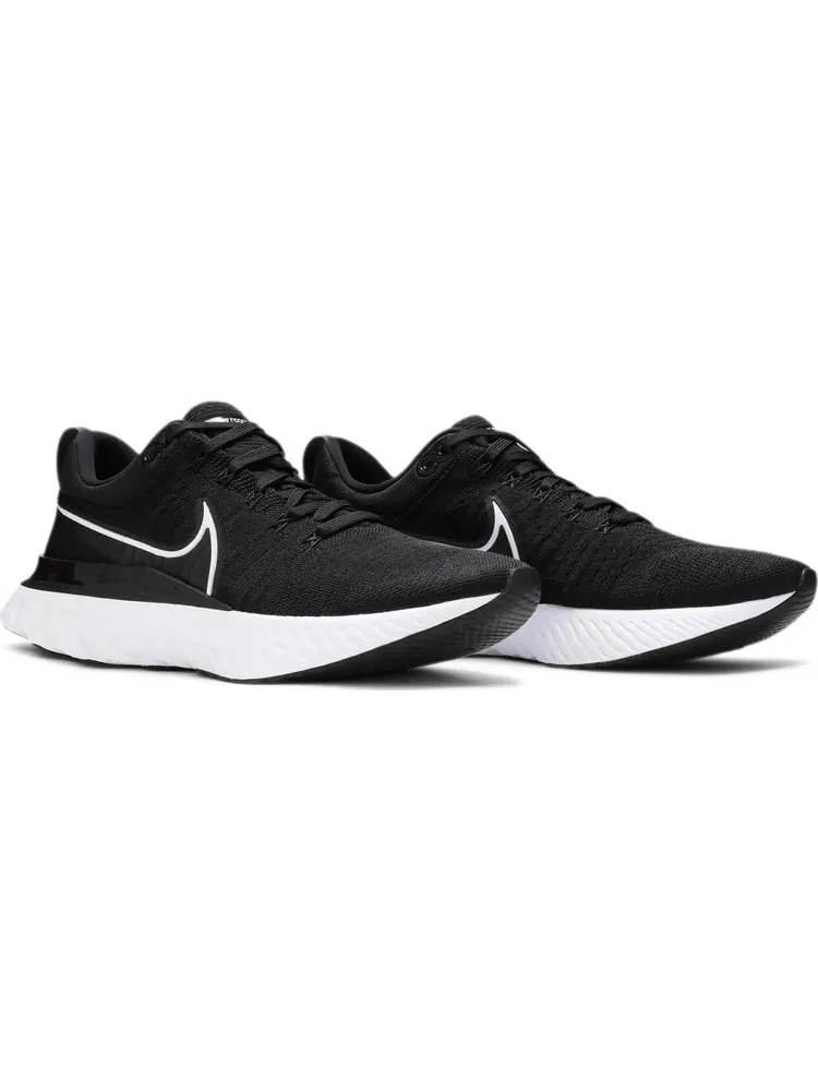 Кроссовки Nike React Infinity Run Flyknit 2 'Black' — изображение 8 из 8, черный