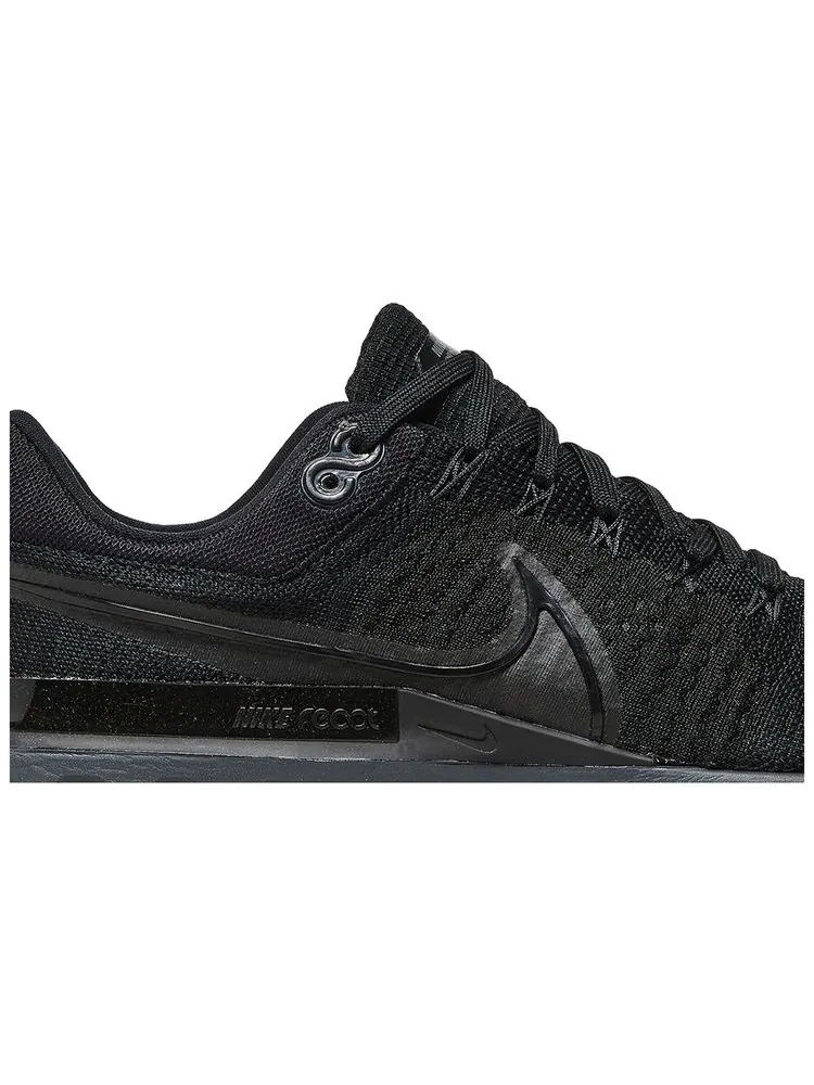 Кроссовки Nike React Infinity Run Flyknit 2 'Triple Black' — изображение 2 из 8, черный