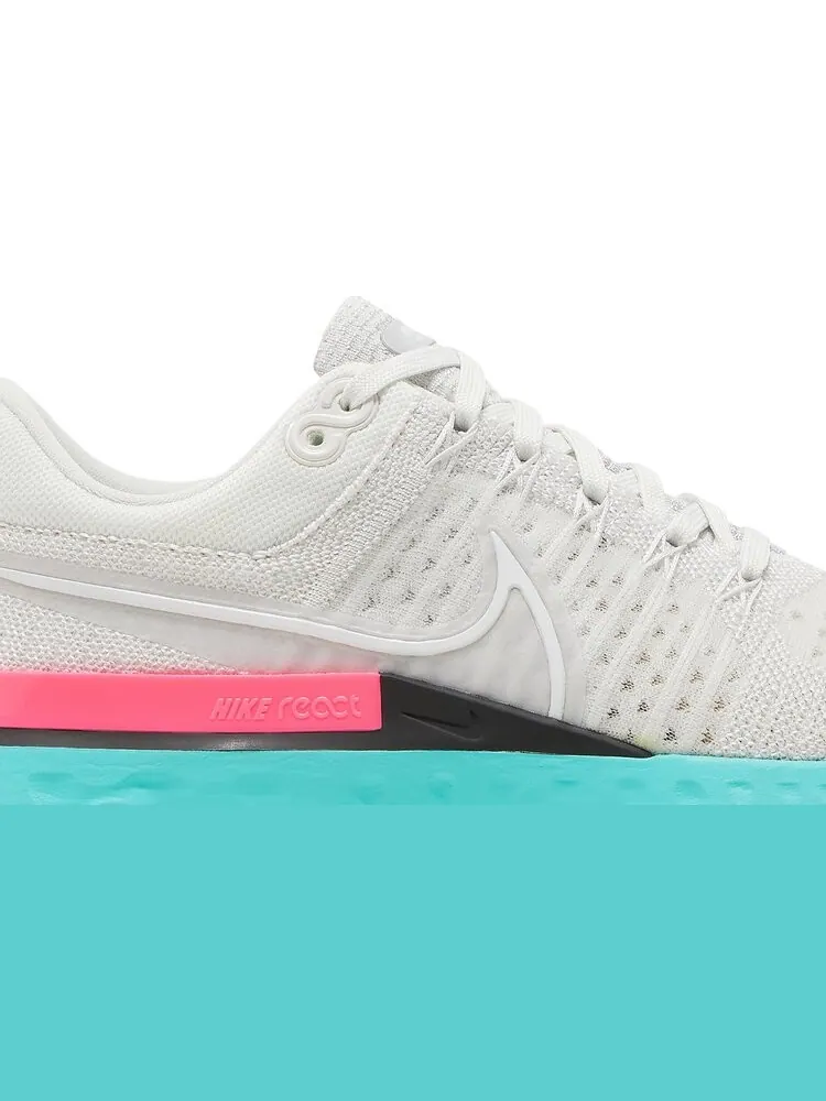 Кроссовки Nike React Infinity Run Flyknit 2 'South Beach' — изображение 2 из 8, белый