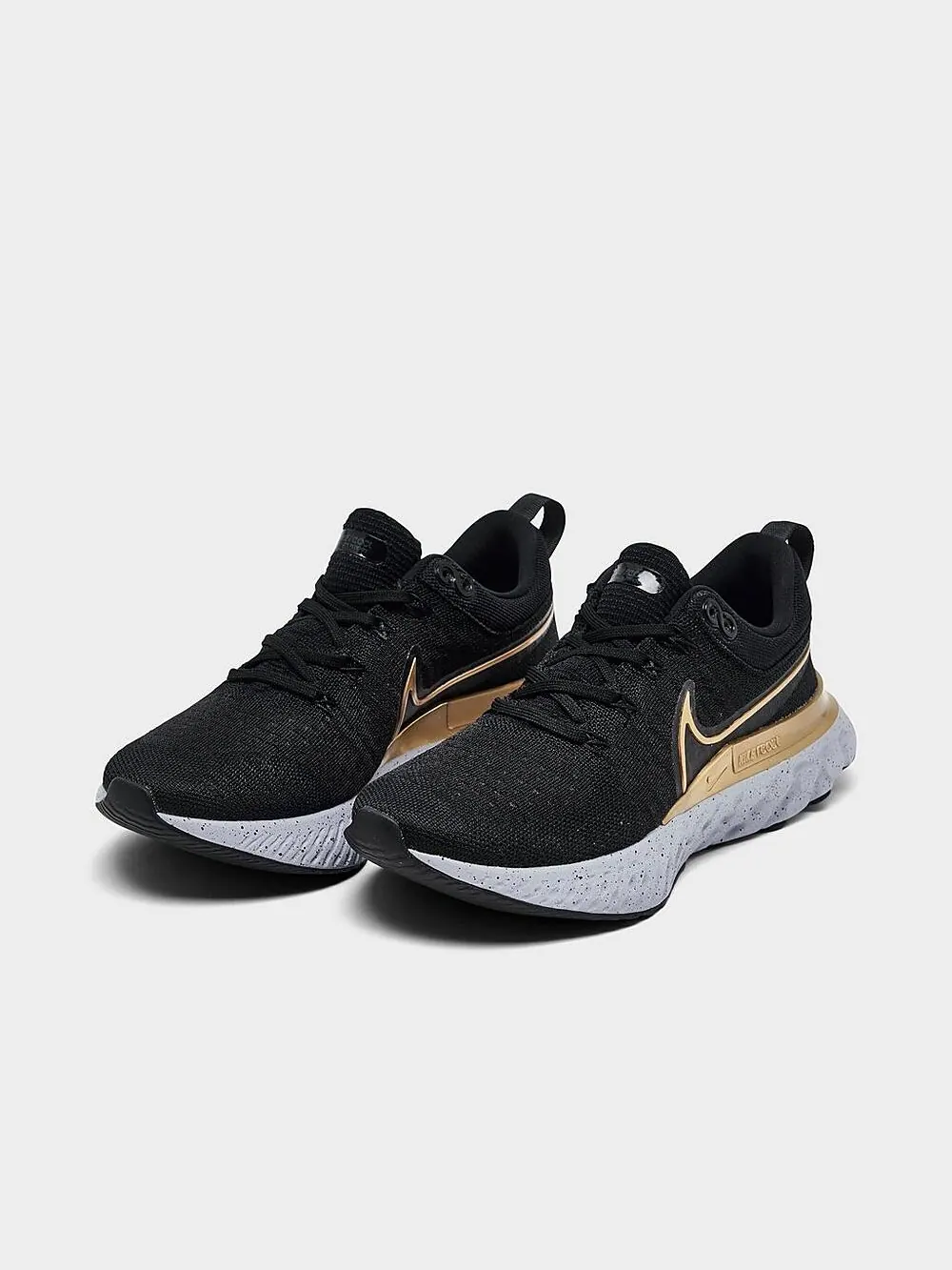 Кроссовки Nike Wmns React Infinity Run Flyknit 2 'Black Metallic Gold' — изображение 3 из 7, черный