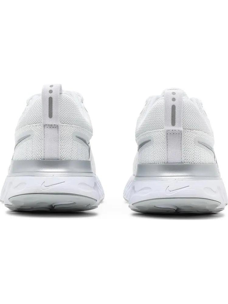 Кроссовки Nike Wmns React Infinity Run Flyknit 2 'White Metallic Silver' — изображение 6 из 8, белый