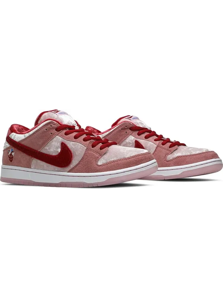 Кроссовки Nike StrangeLove x Dunk Low SB 'Valentine's Day' — изображение 8 из 8, розовый