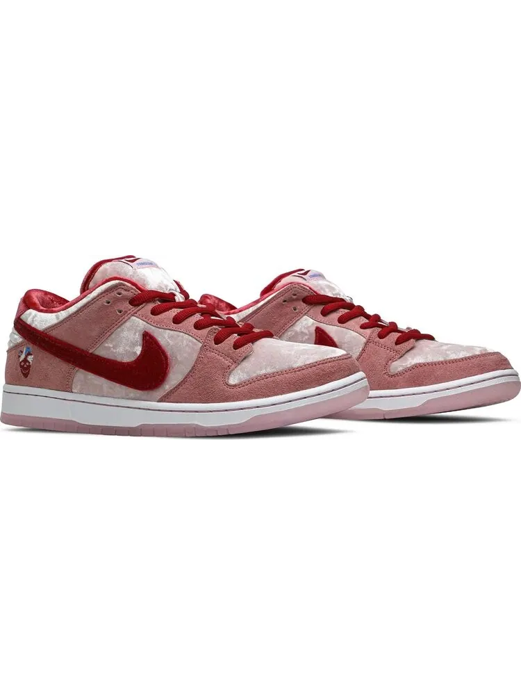 Лимитированные кроссовки Nike StrangeLove x Dunk Low SB 'Valentine's Day' Special Box — изображение 8 из 8, розовый