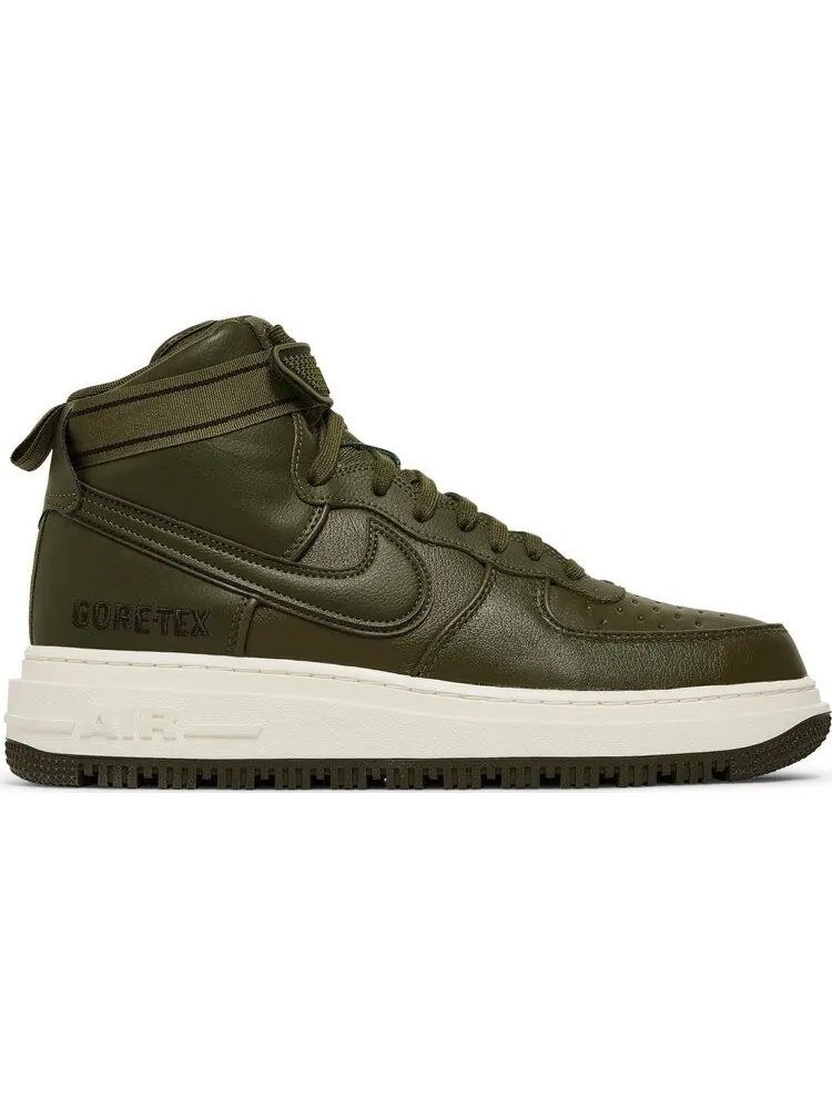 Кроссовки Nike Air Force 1 GTX Boot 'Medium Olive' — изображение 1 из 8, зеленый