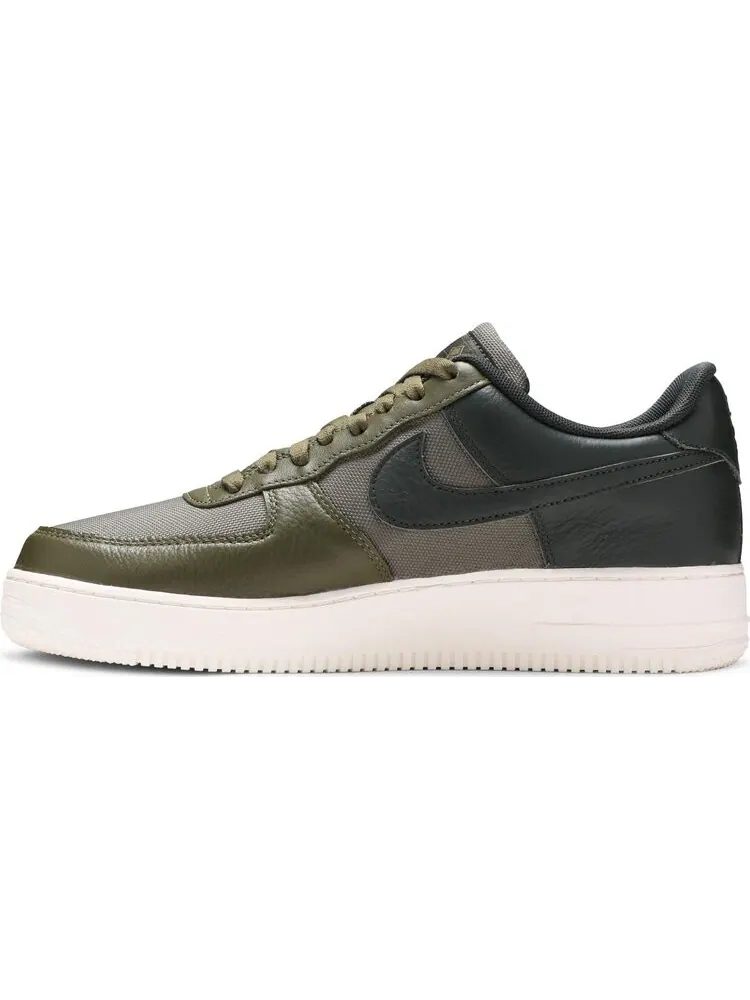 Кроссовки Nike Air Force 1 GTX 'Medium Olive' — изображение 3 из 8, зеленый