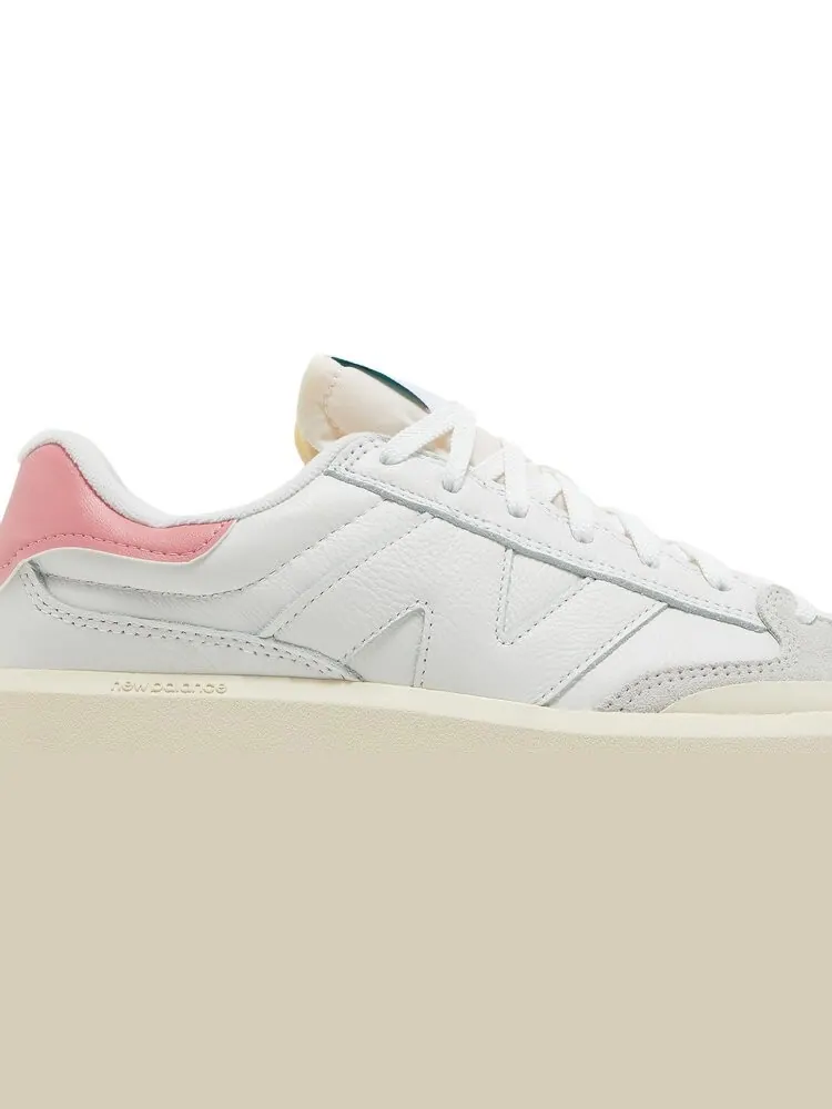 Кроссовки New Balance 302 'White Natural Pink' — изображение 2 из 8, белый
