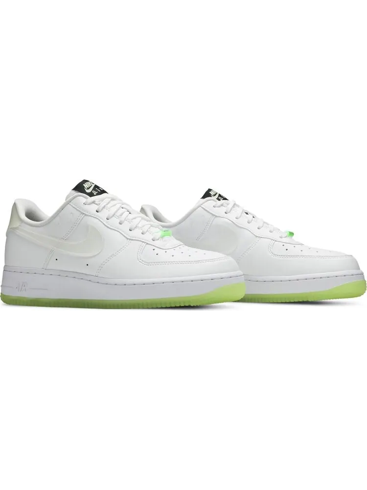 Кроссовки Nike Wmns Air Force 1 '07 LX 'Have A Nike Day' — изображение 8 из 8, белый