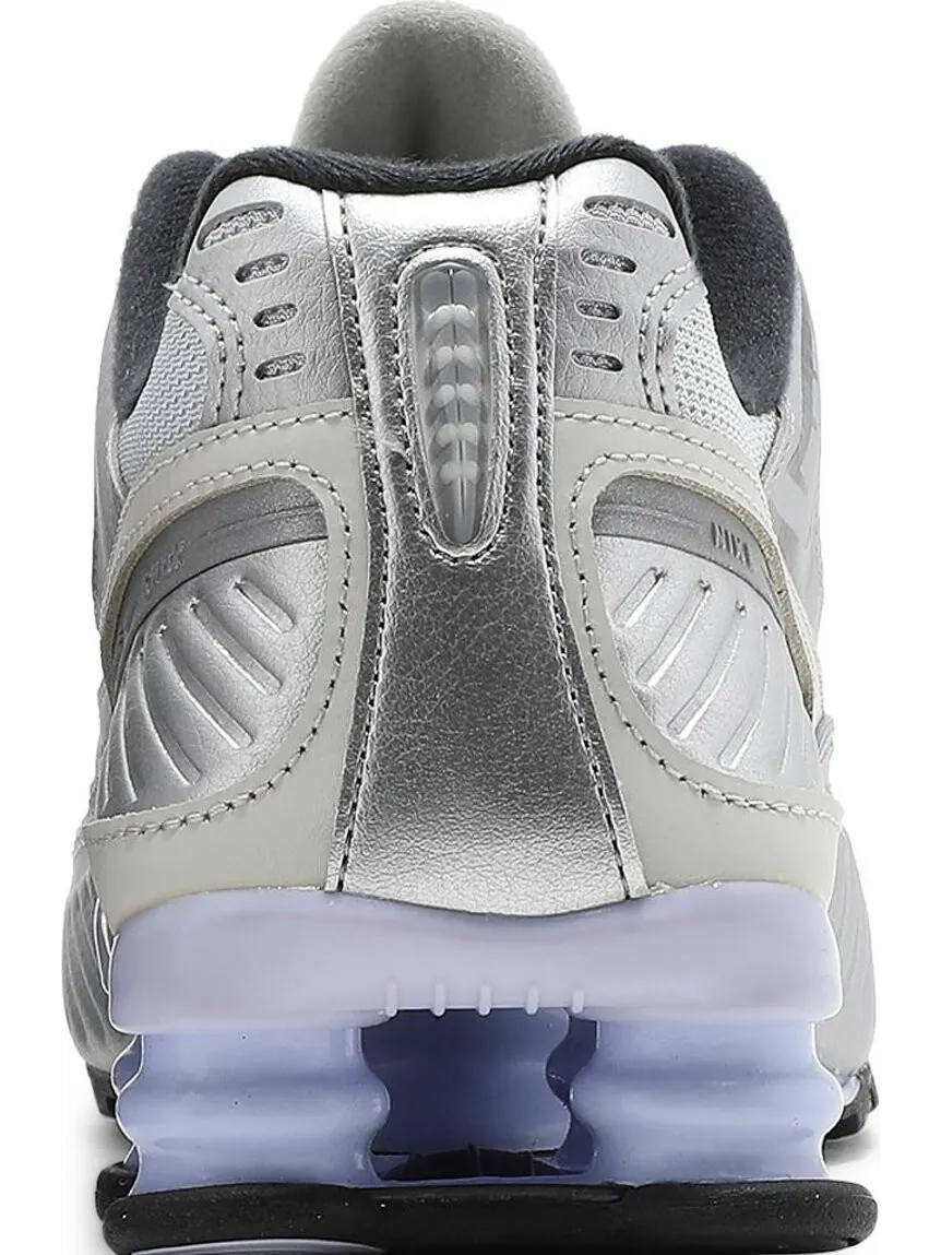 Кроссовки Nike Wmns Shox Enigma 9000 'Metallic Silver Violet' — изображение 7 из 8, серебряный