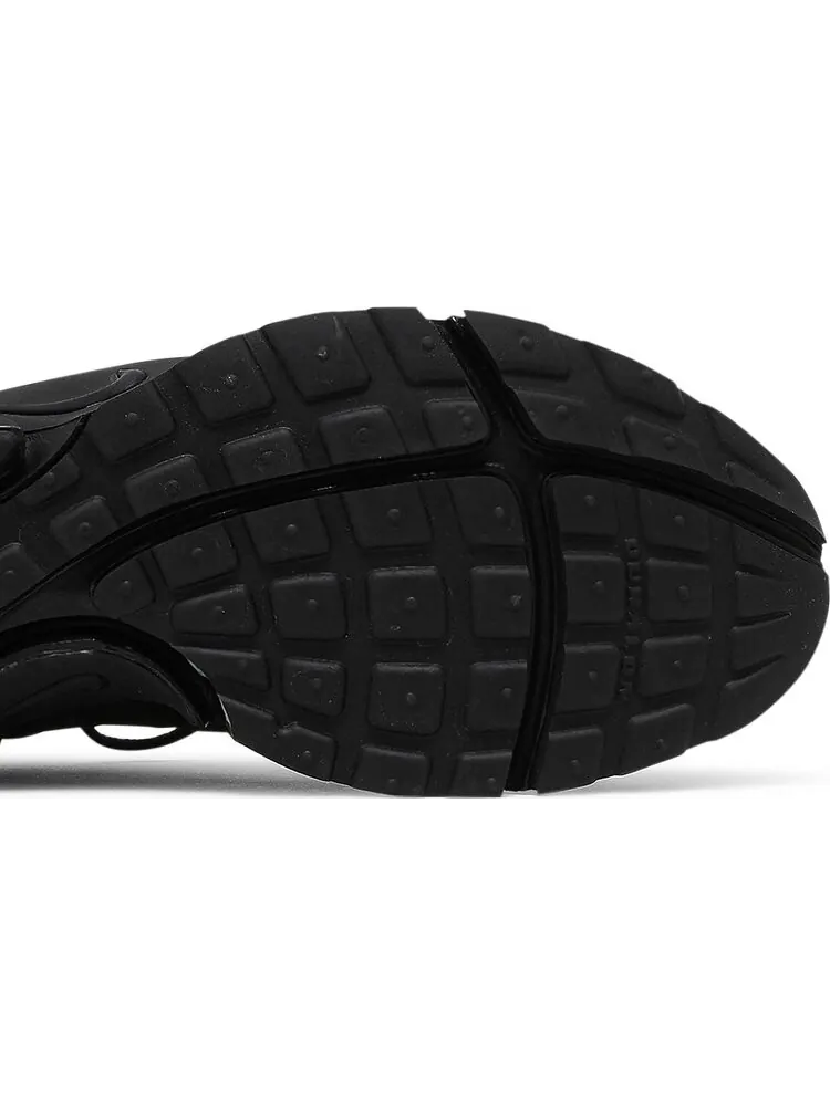 Кроссовки Nike Air Presto 'Triple Black' 2021 — изображение 5 из 8, черный