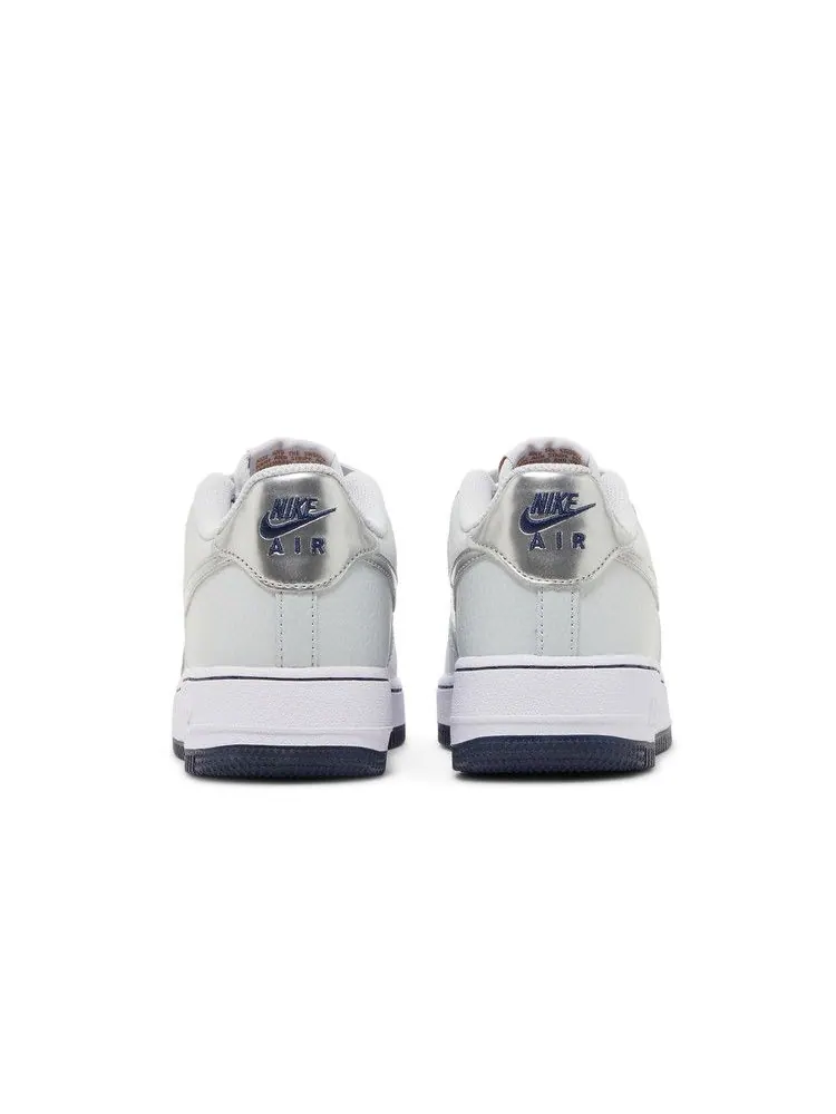 Кроссовки Nike Air Force 1 GS 'Pure Platinum Barely Grape' — изображение 7 из 9
