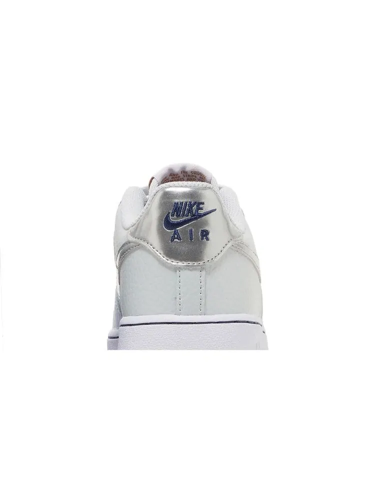 Кроссовки Nike Air Force 1 GS 'Pure Platinum Barely Grape' — изображение 8 из 9