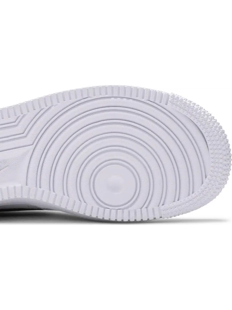 Кроссовки Nike Air Force 1 GS — изображение 5 из 8, белый черный