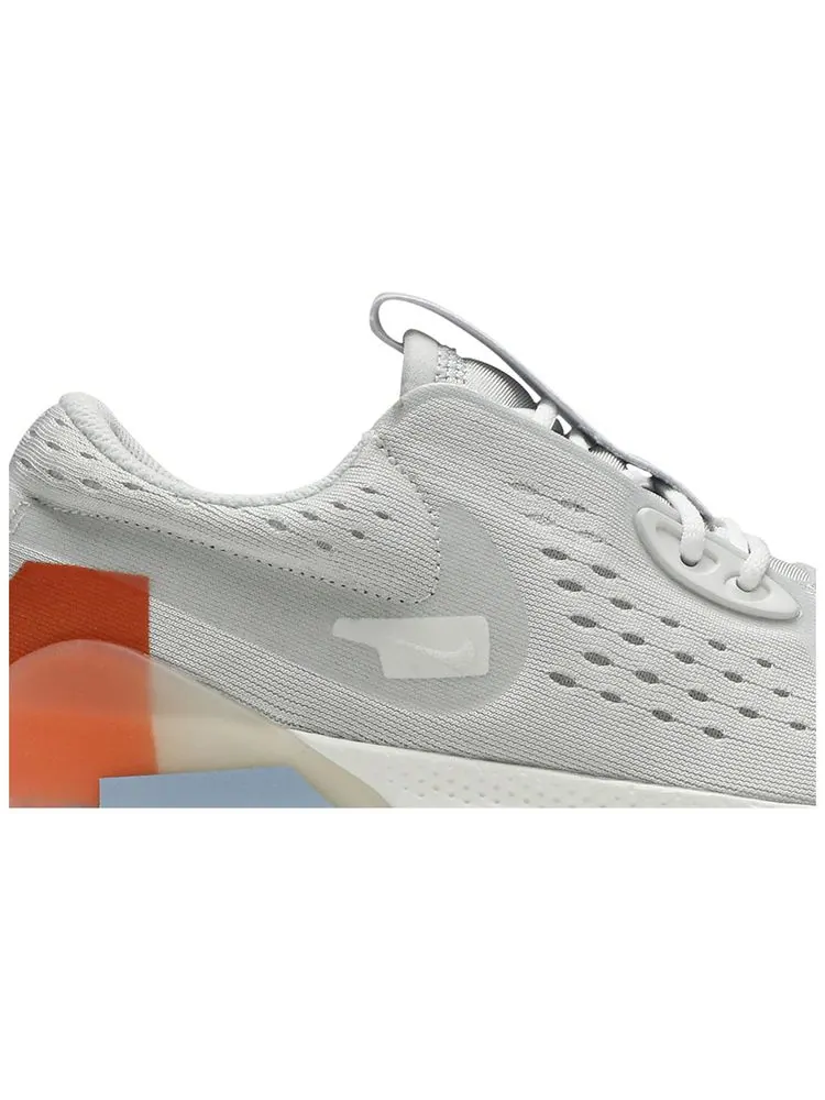 Кроссовки Nike Wmns Joyride Dual Run 'Photon Dust' — изображение 2 из 8, серый