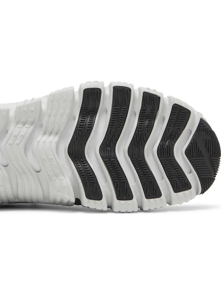 Кроссовки Nike Free Metcon 4 'Iron Grey' — изображение 5 из 8, серый