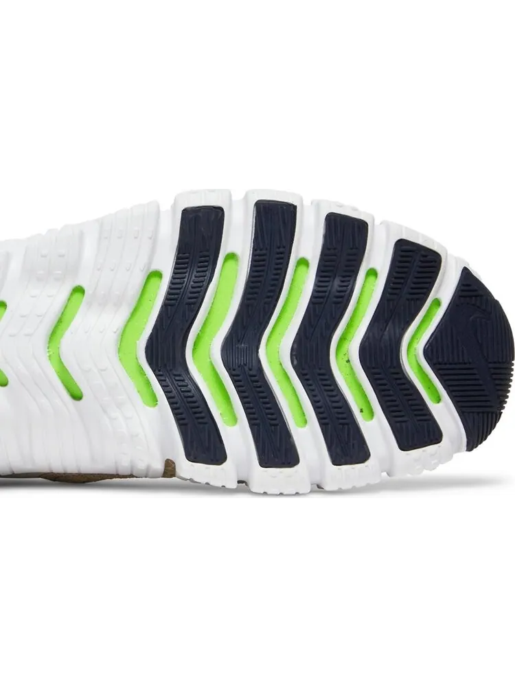 Кроссовки Nike Free Metcon 4 'Rattan' — изображение 5 из 8, загар