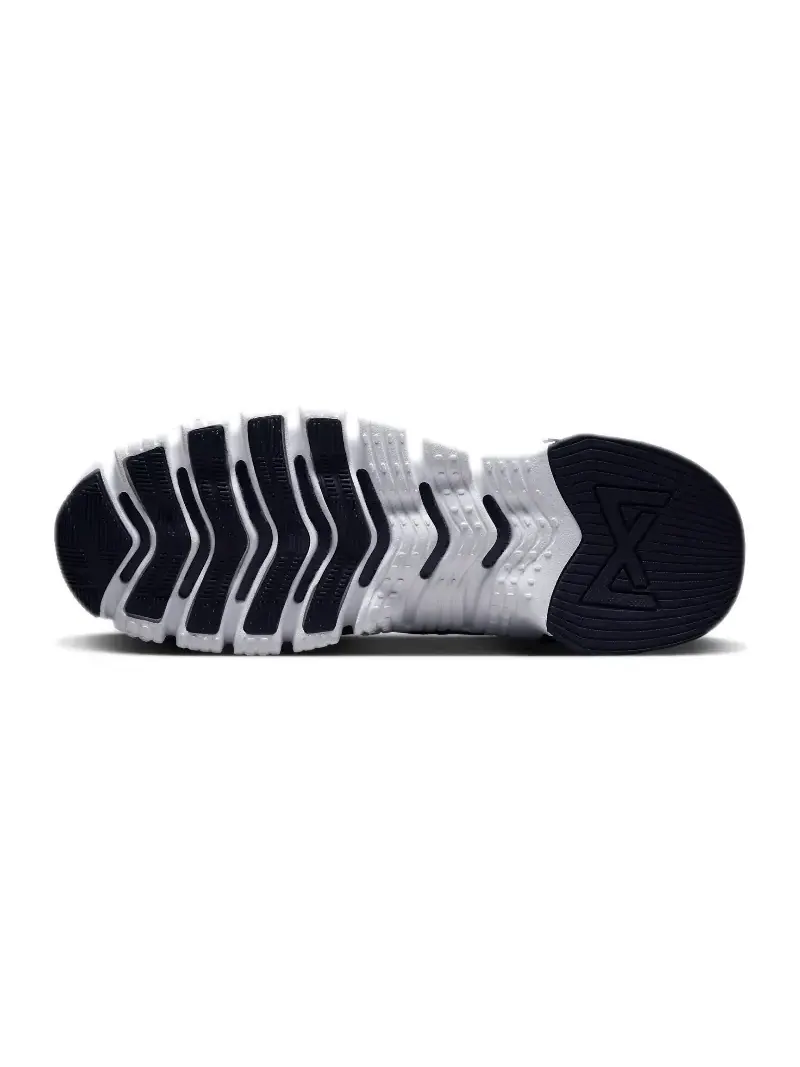 Кроссовки Nike Free Metcon 4 Training — изображение 2 из 7, красный