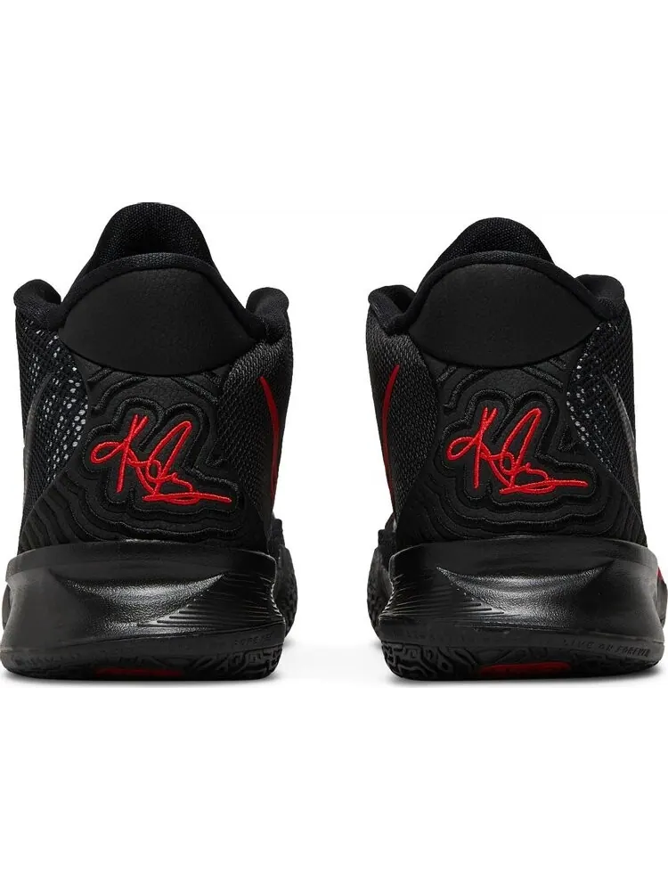 Кроссовки Nike Kyrie 7 GS 'Bred' — изображение 6 из 8, черный