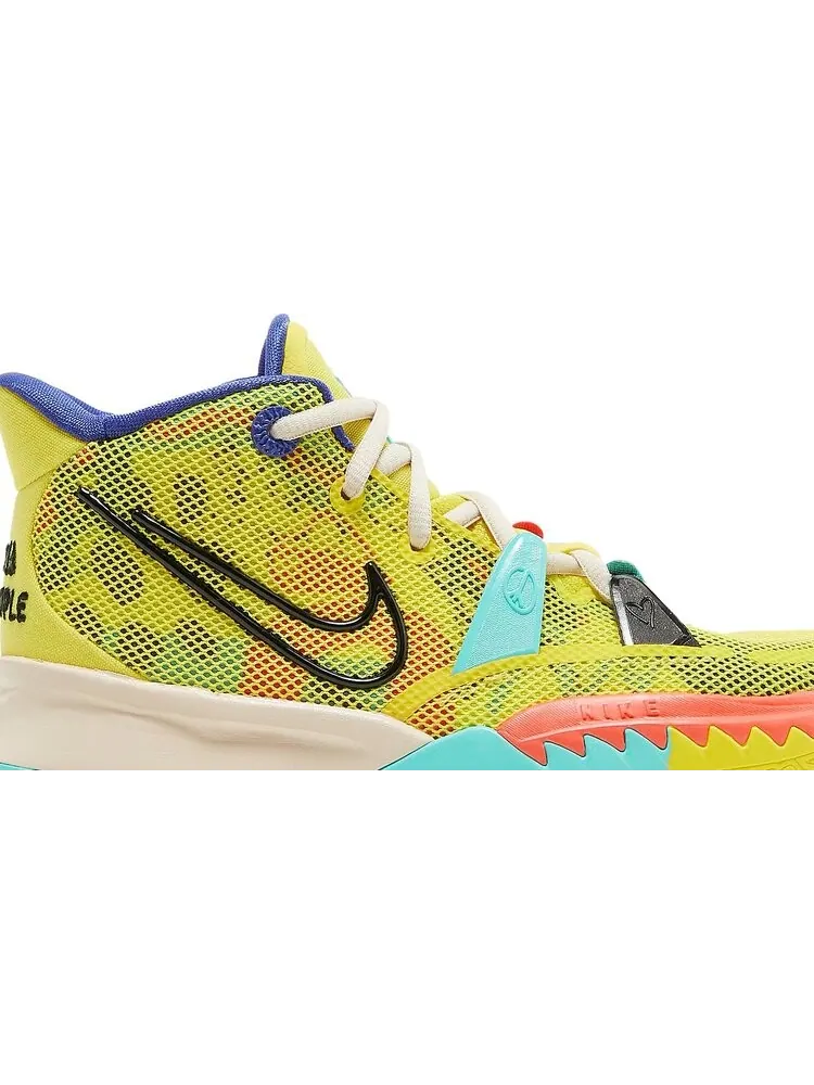 Кроссовки Nike Kyrie 7 GS '1 World 1 People' — изображение 2 из 8, желтый