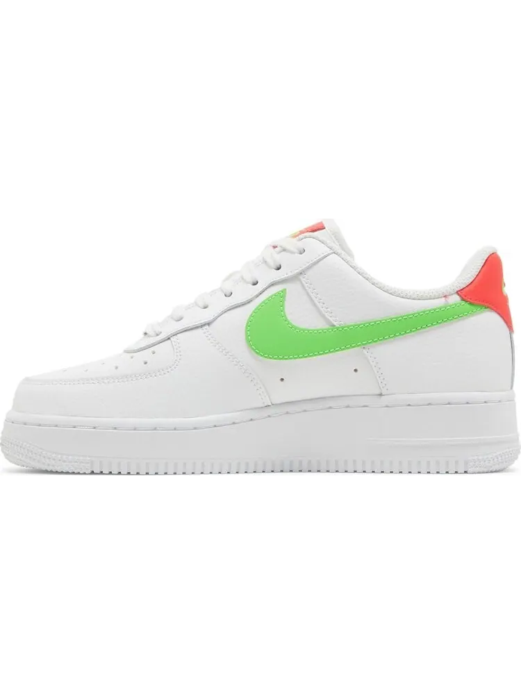 Кроссовки Nike Wmns Air Force 1 Low 'Watermelon' — изображение 3 из 8, белый