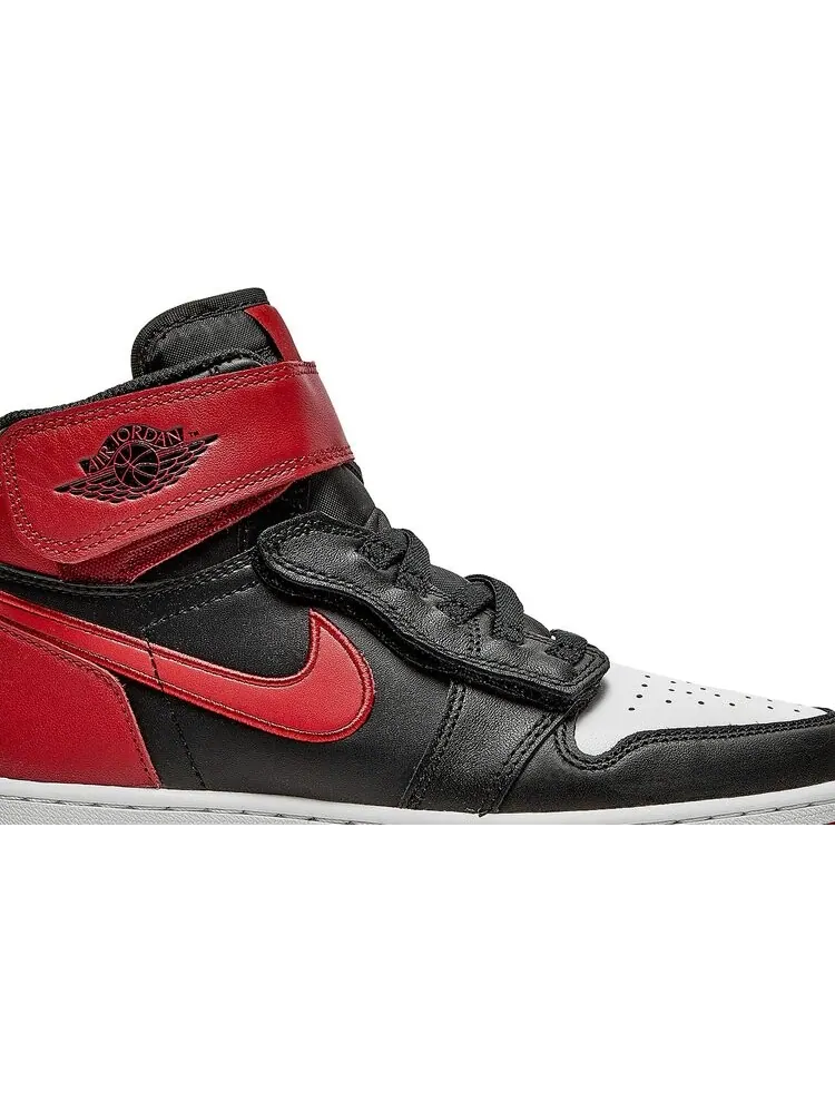 Кроссовки Air Jordan 1 High FlyEase GS Black Gym Red — изображение 2 из 8, черный