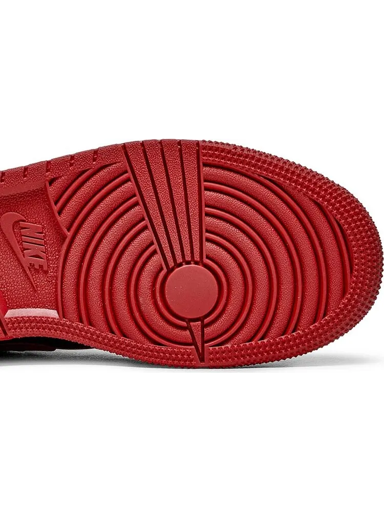 Кроссовки Air Jordan 1 High FlyEase GS Black Gym Red — изображение 5 из 8, черный