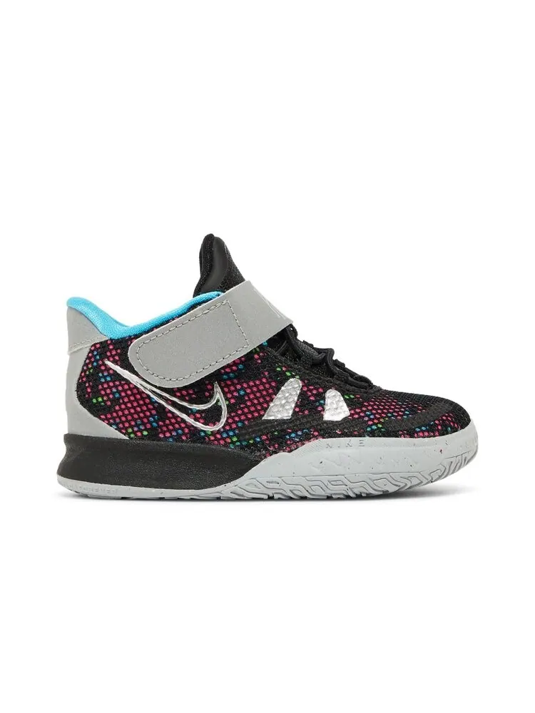 Кроссовки Nike Kyrie 7 TD — изображение 1 из 4, черный