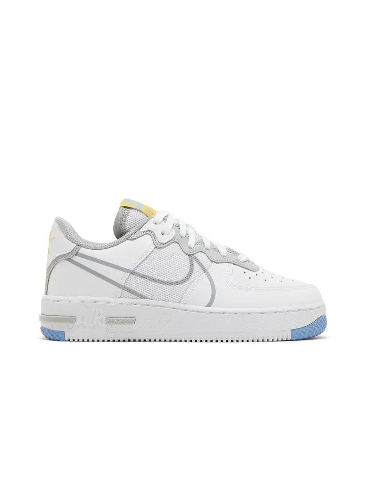 Кроссовки Nike Air Force 1 React SU GS 'White Light Smoke Grey' — изображение 2 из 9, белый/светлый серый