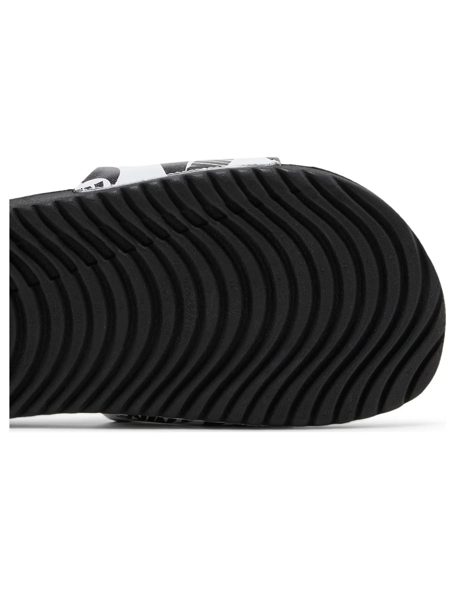 Сланцы Nike Kawa Slide SE JDI GS 'Black White' — изображение 5 из 7, белый