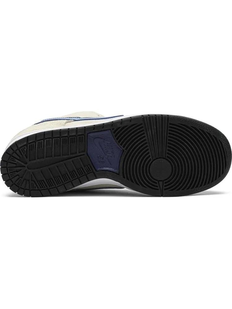 Кроссовки Nike Dunk SB Low 'Truck It' — изображение 4 из 8, белый