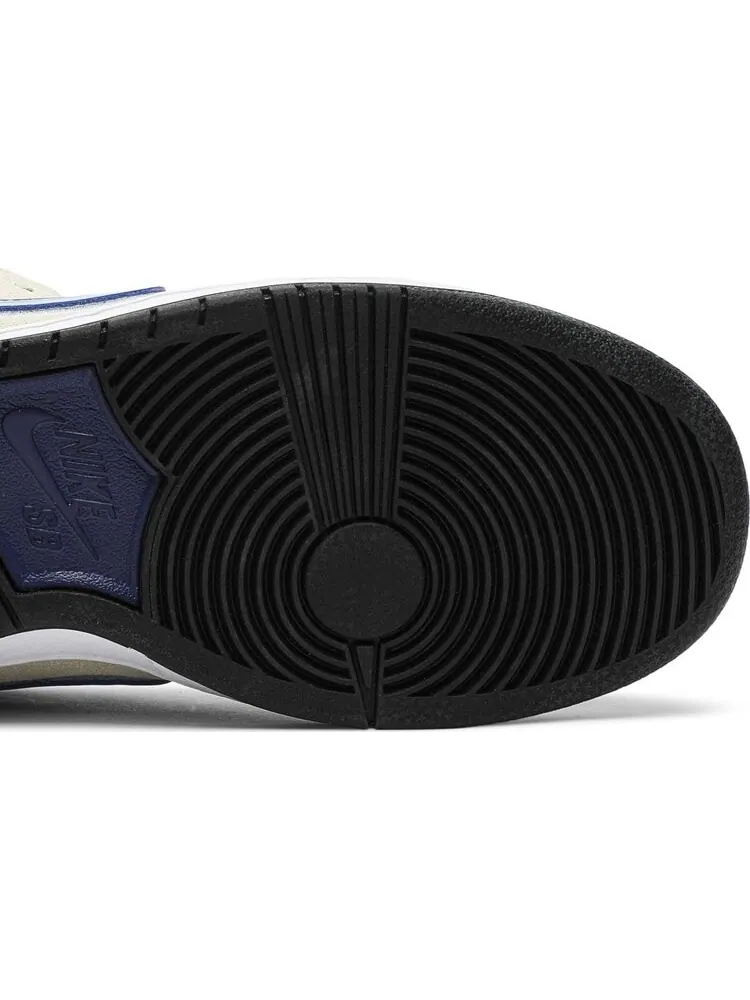 Кроссовки Nike Dunk SB Low 'Truck It' — изображение 5 из 8, белый