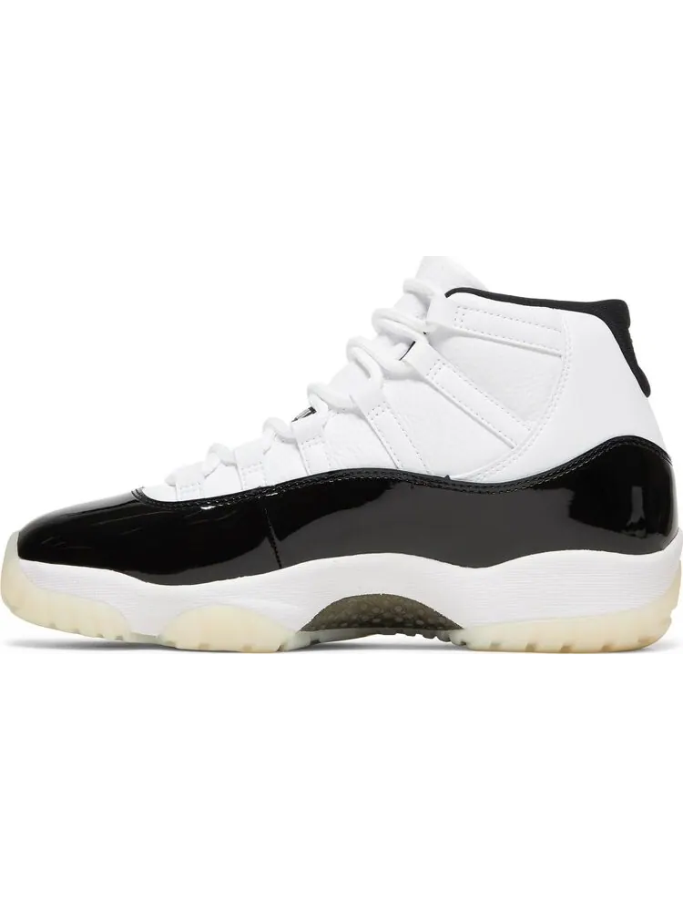 Кроссовки Air Jordan 11 Retro 'Gratitude / Defining Moments' — изображение 3 из 4, белый