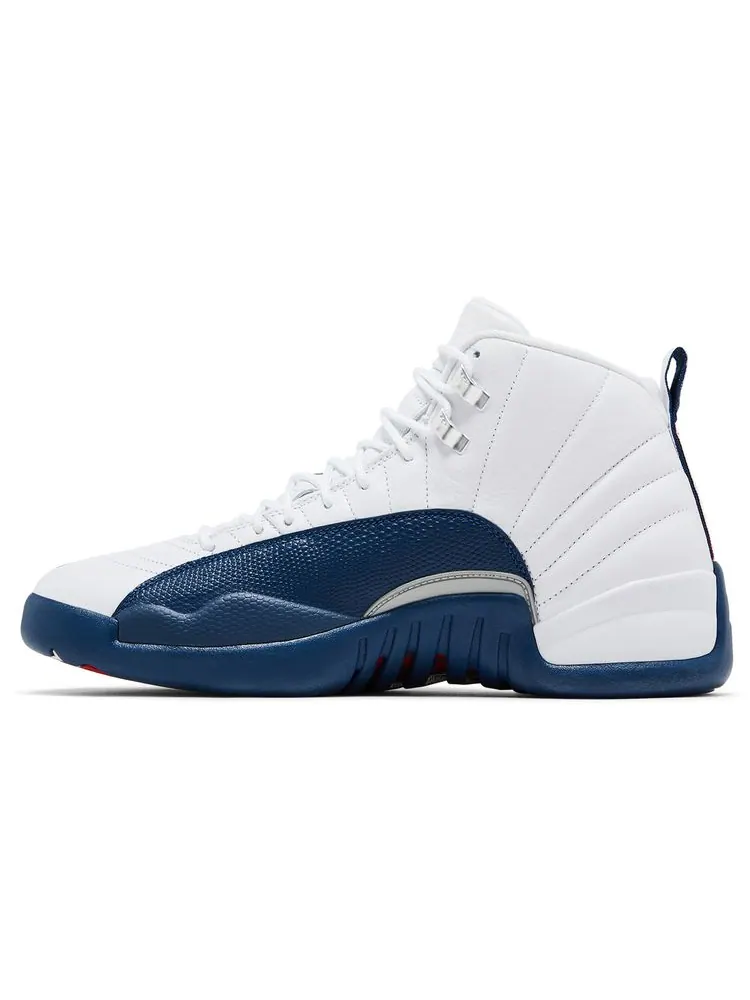 Кроссовки Air Jordan 12 Retro 'French Blue' 2025 — изображение 3 из 8, белый