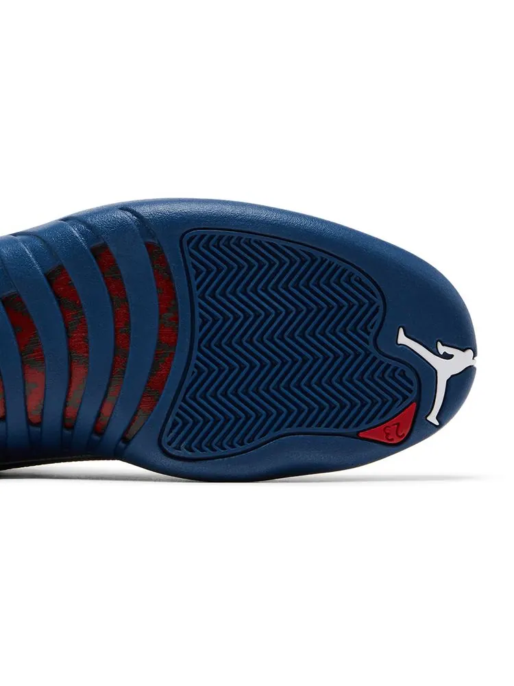 Кроссовки Air Jordan 12 Retro 'French Blue' 2025 — изображение 5 из 8, белый