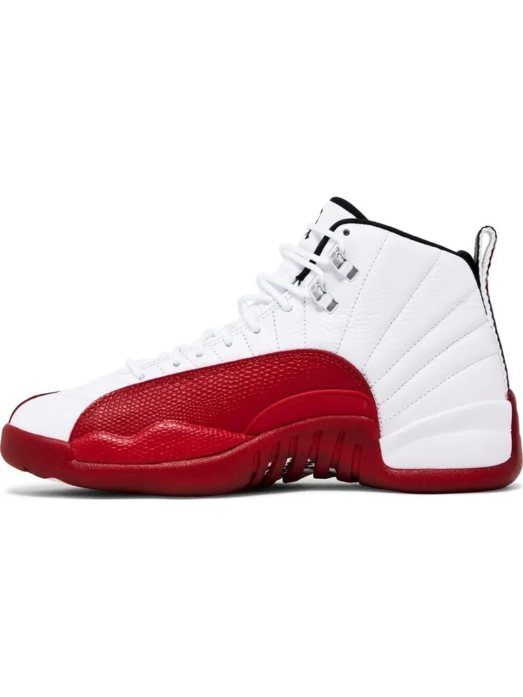Кроссовки Air Jordan 12 Retro 'Cherry' 2023 — изображение 3 из 4, белый