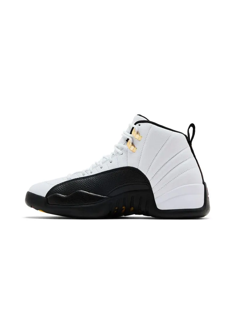 Кроссовки Air Jordan 12 Retro, Taxi 2025 — изображение 3 из 10, белый