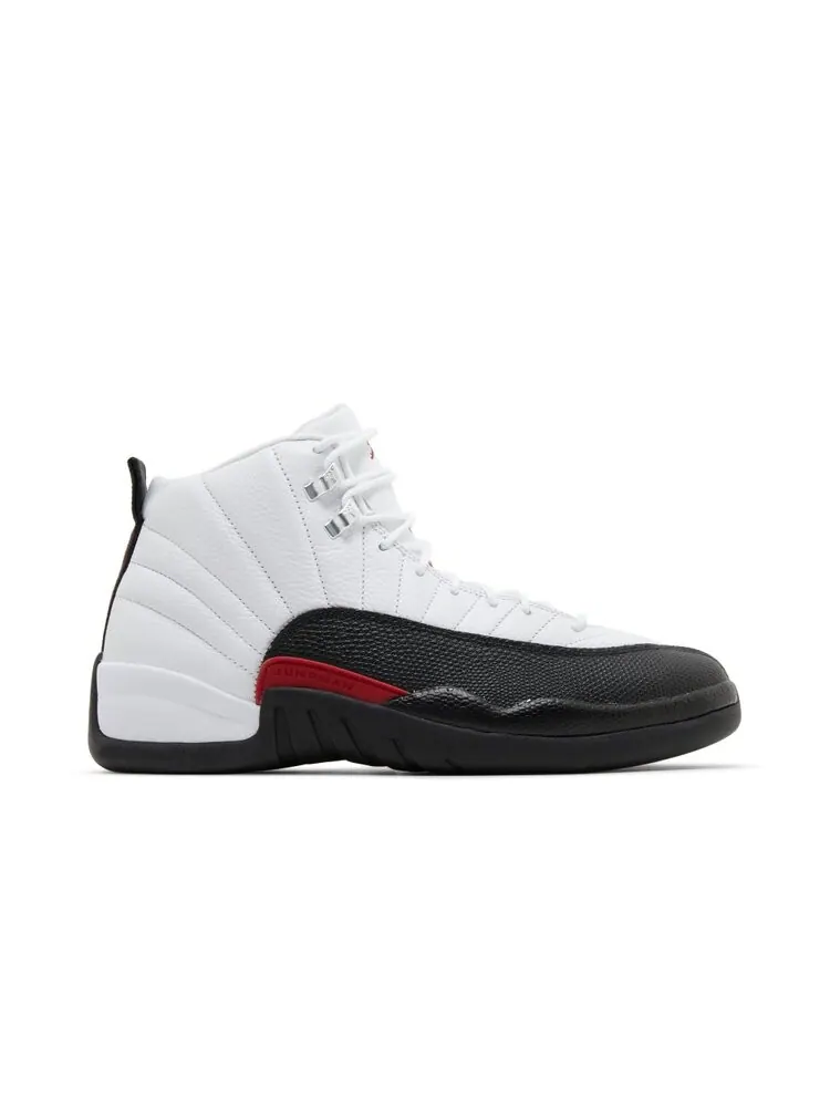 Кроссовки Air Jordan 12 Retro — изображение 1 из 4, белый