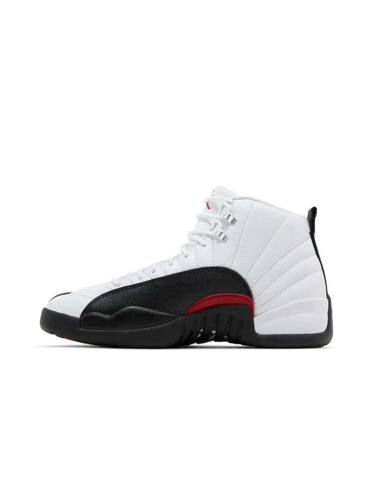 Кроссовки Air Jordan 12 Retro — изображение 3 из 4, белый