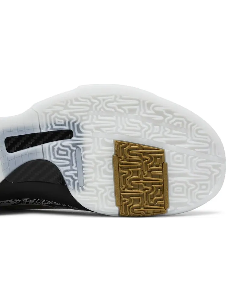 Кроссовки Nike Zoom Kobe 5 Protro 'Big Stage' — изображение 5 из 8, черный