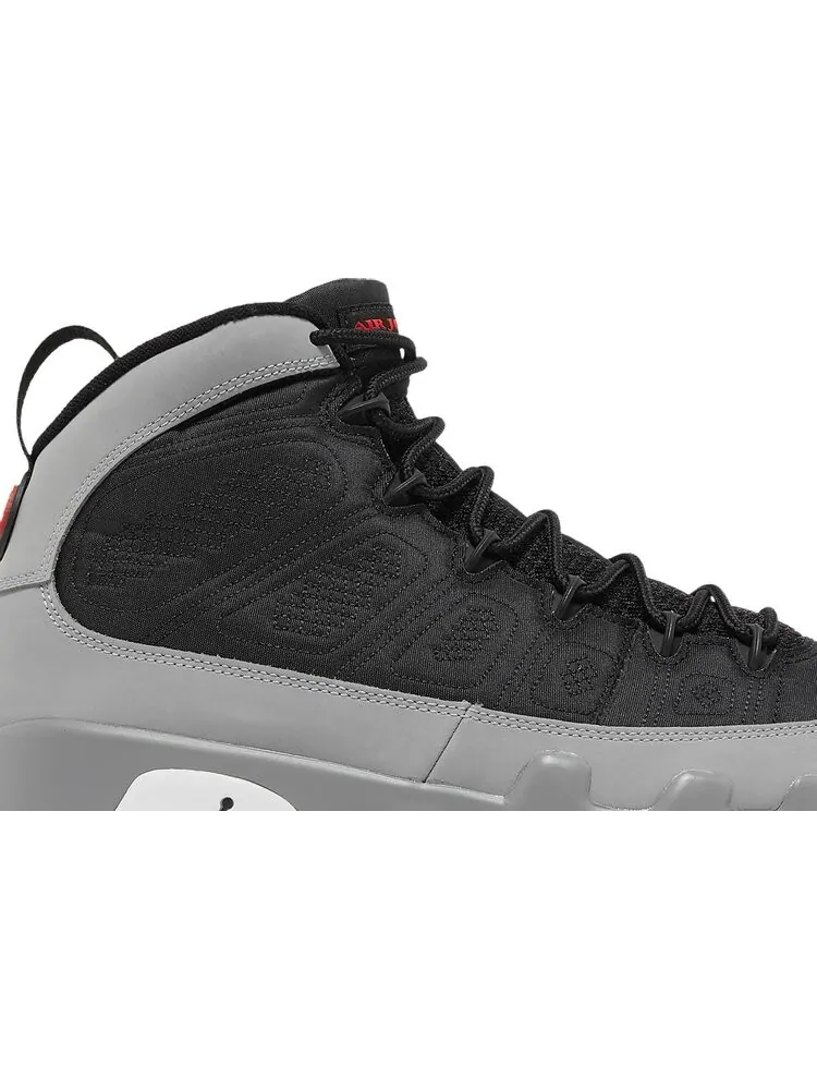 Кроссовки Air Jordan 9 Retro Particle Grey — изображение 2 из 10, серый