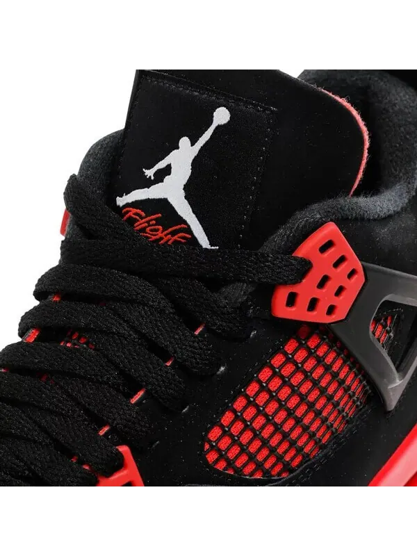 Кроссовки Air Jordan 4 Retro — изображение 9 из 10, красный