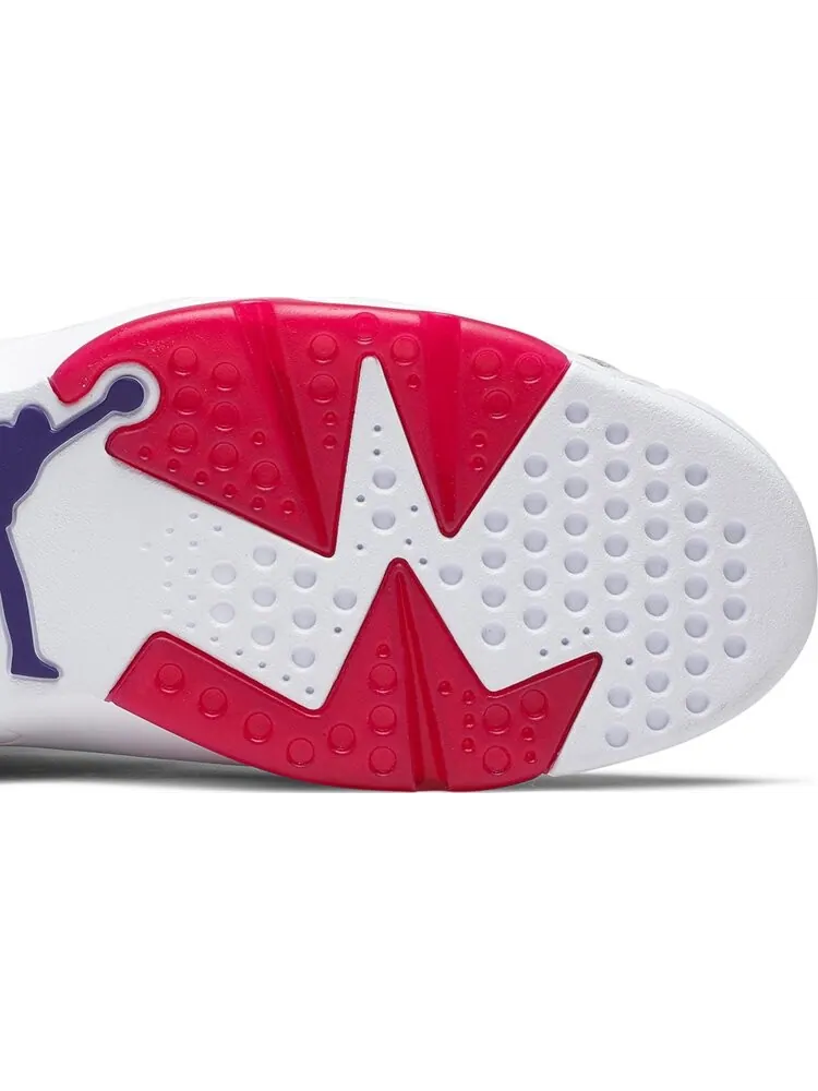 Кроссовки Air Jordan 6 Retro Hare — изображение 5 из 8, серый