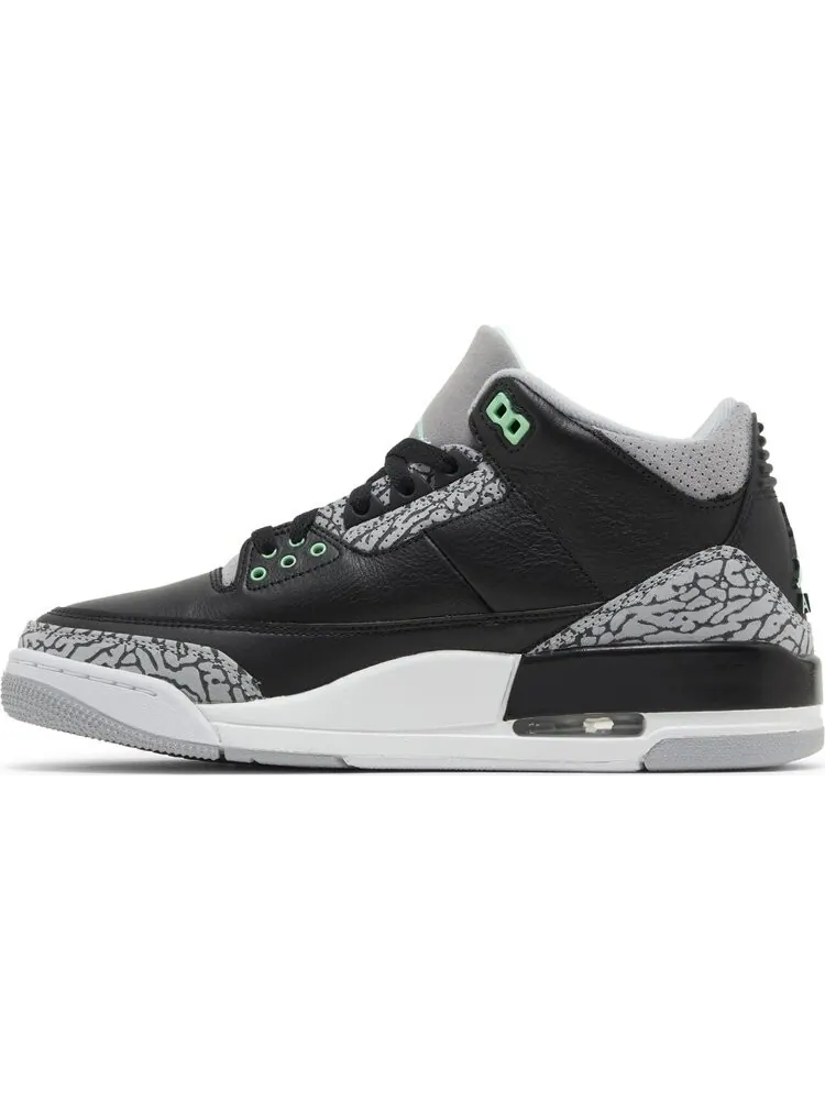 Кроссовки Air Jordan 3 Retro 'Green Glow' — изображение 3 из 4, черный